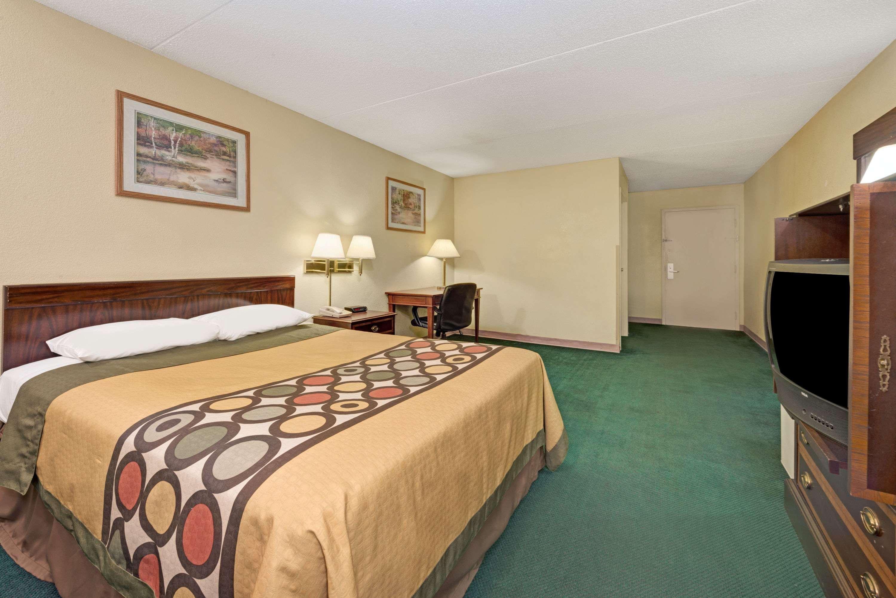 Super 8 By Wyndham Indianapolis South Motel Exterior foto